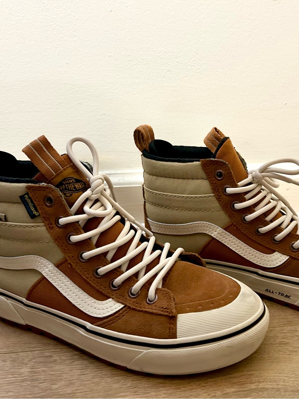 Vans MTE Sk8-Hi Waterproof Insulated Shoe